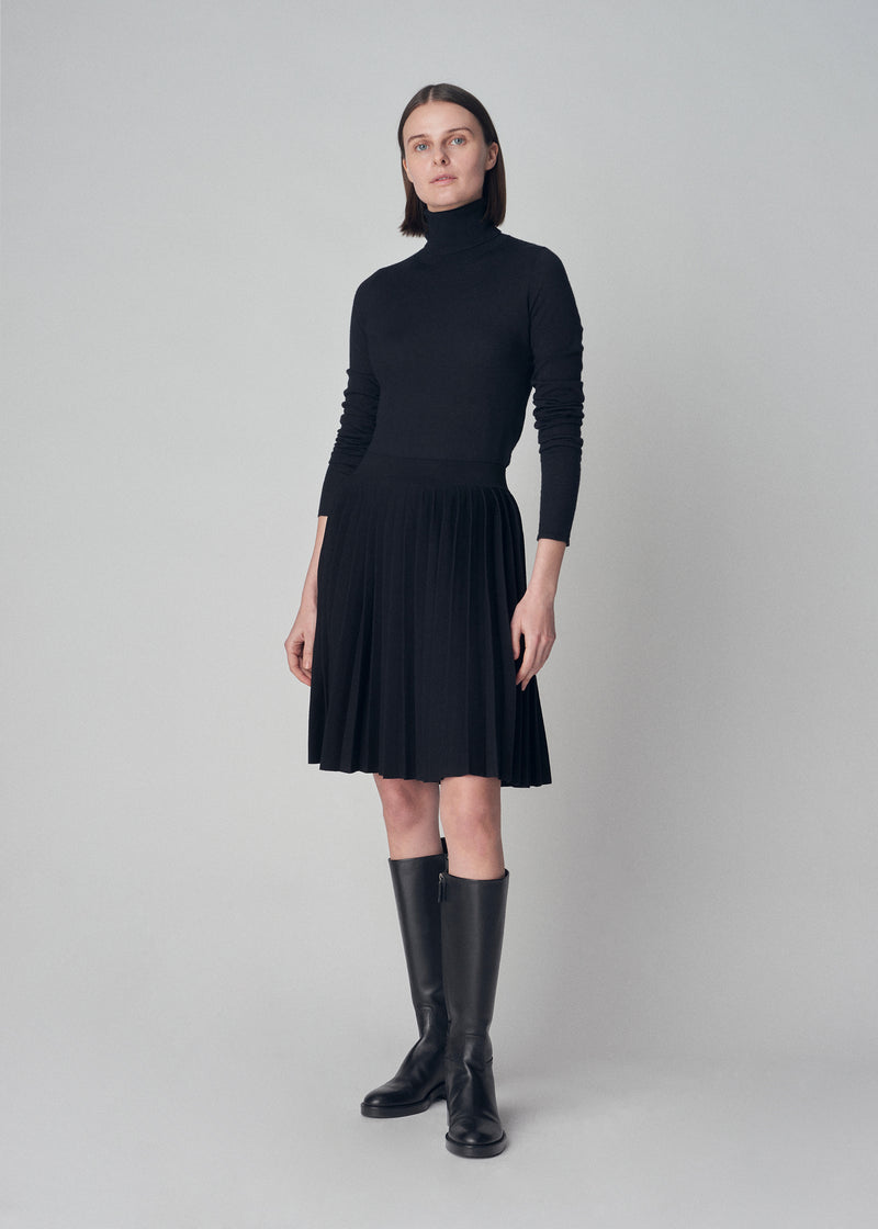Pleated Mini Skirt in Compact Knit - Black - CO