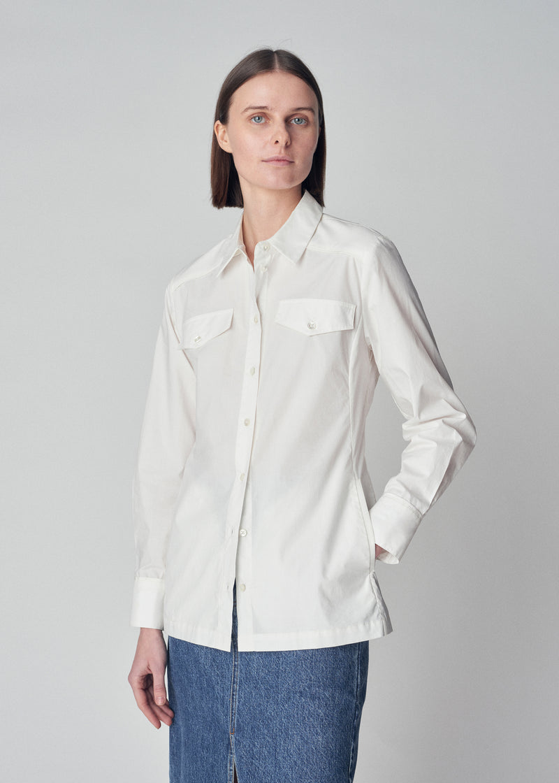 Waisted Utility Shirt in Cotton Poplin  - Ivory - CO