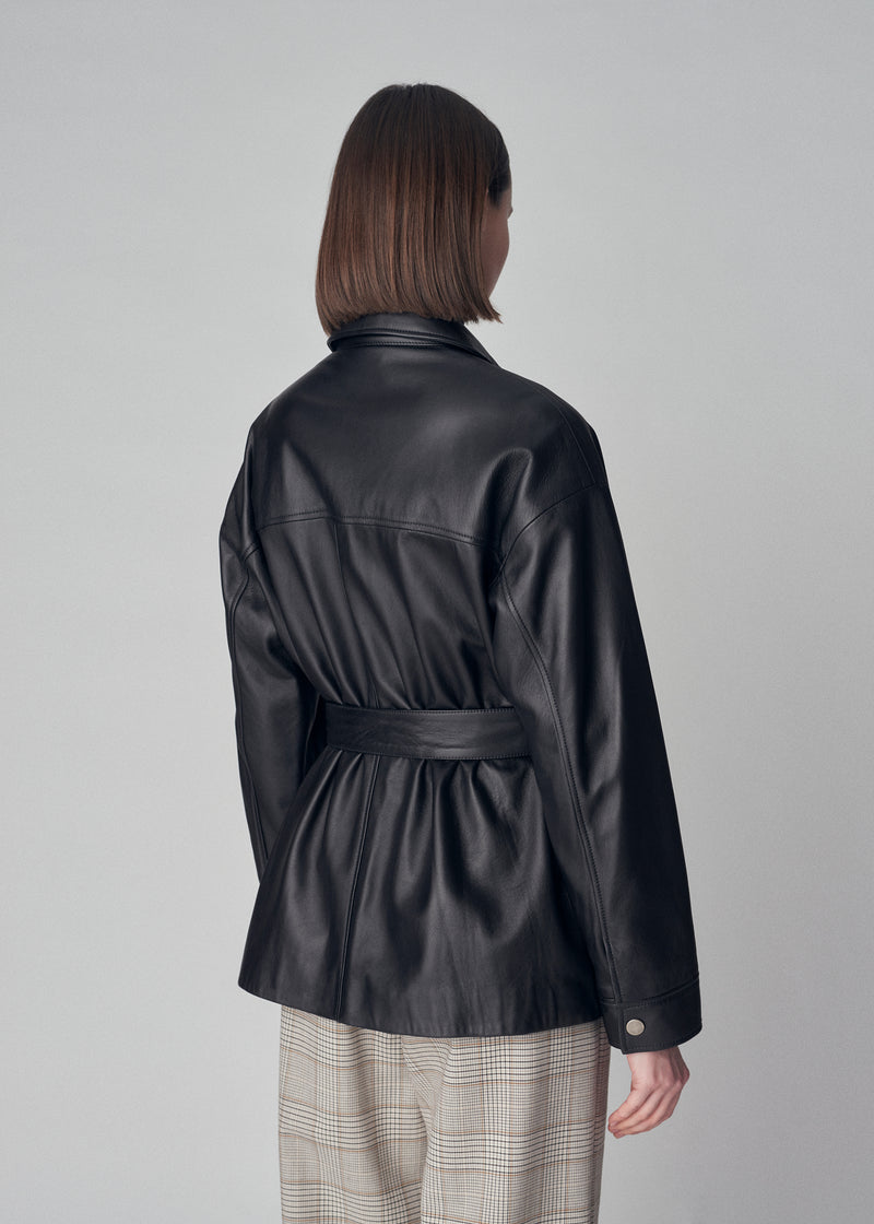 Belted Shirt Jacket in Lambskin Leather - Black - CO
