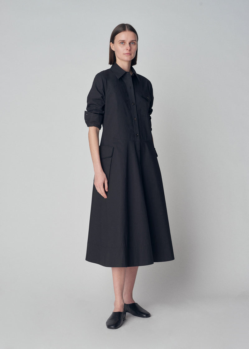 Long Sleeve Cargo Shirt Dress in Cotton Poplin - Black - CO
