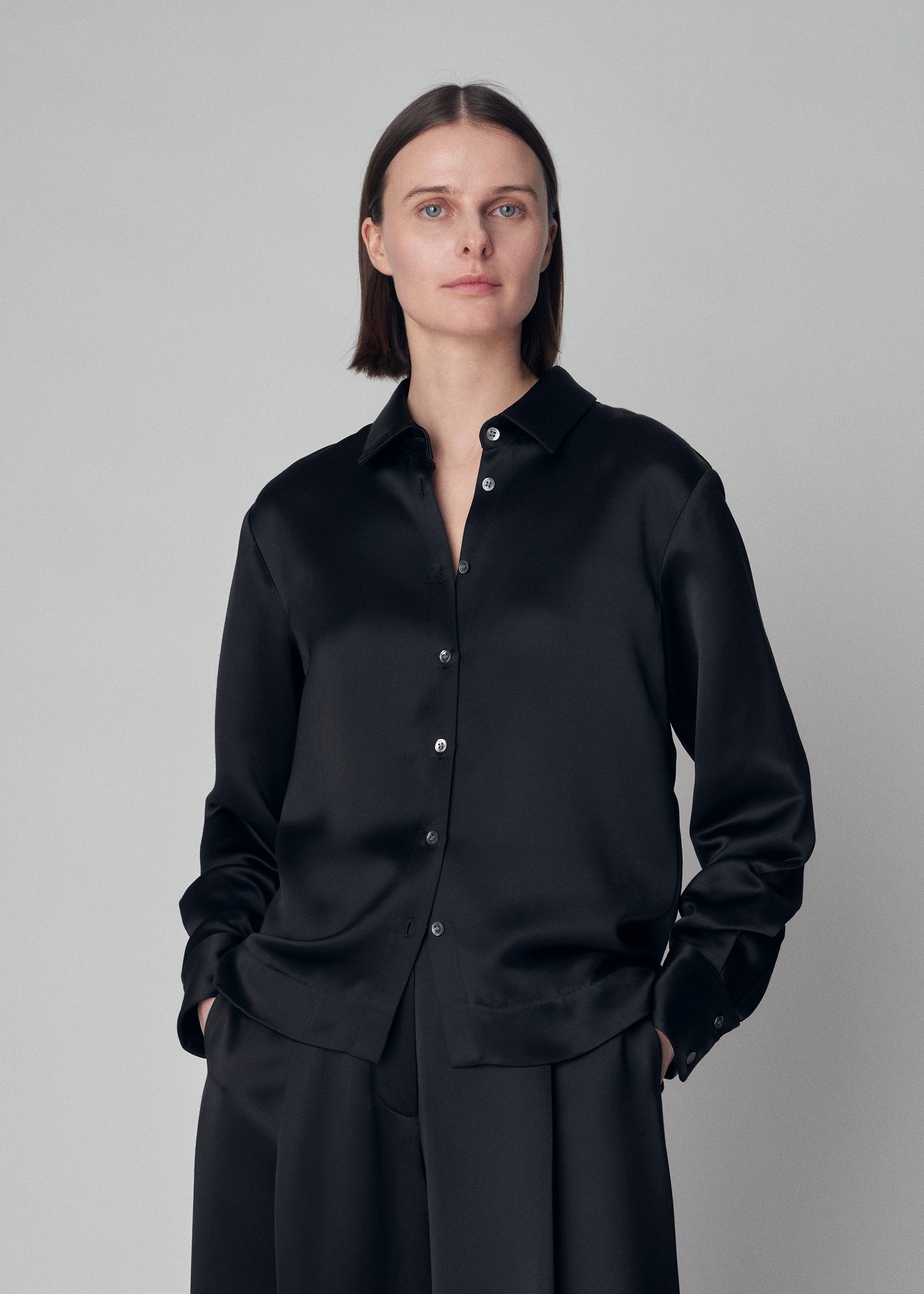 Evening Blouse in Fluid Viscose Satin - Black - CO Collections