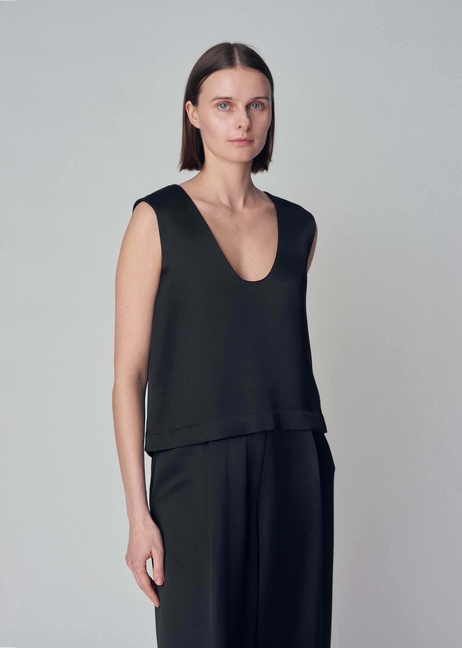 Sleeveless Scoop Neck Top in Satin  - Black - CO Collections