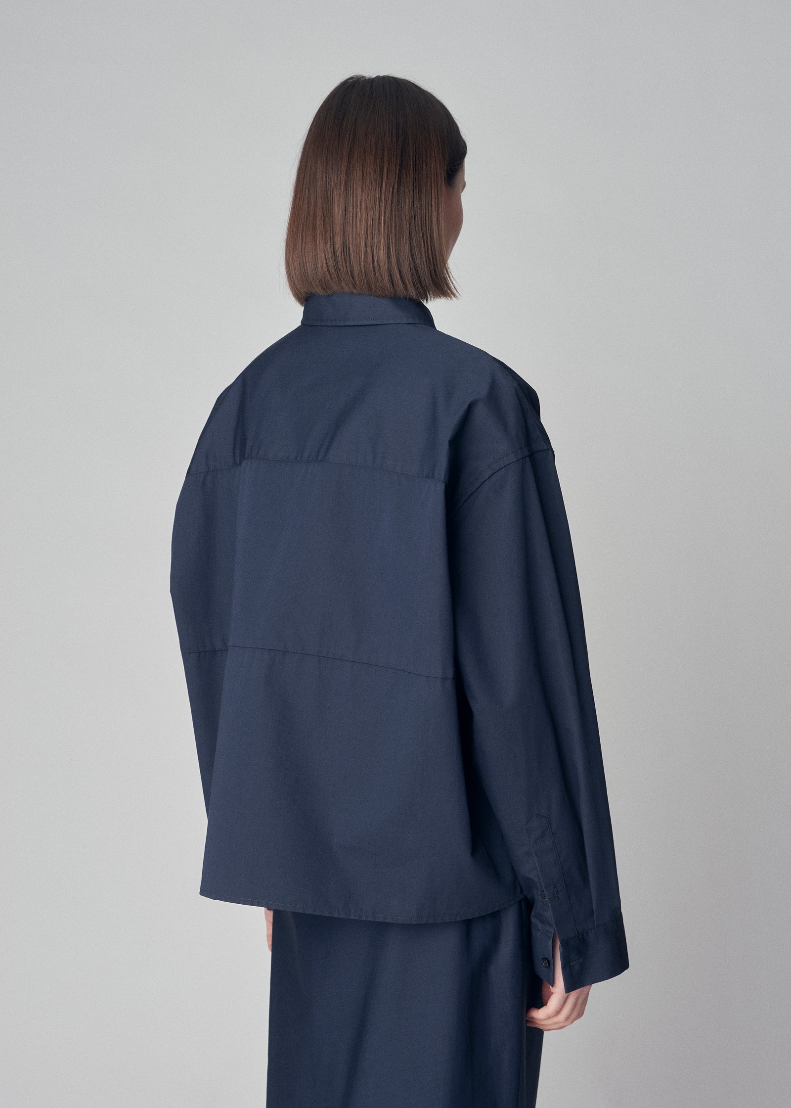 Sculptural Button Down Shirt in Cotton Silk - Navy - CO Collections