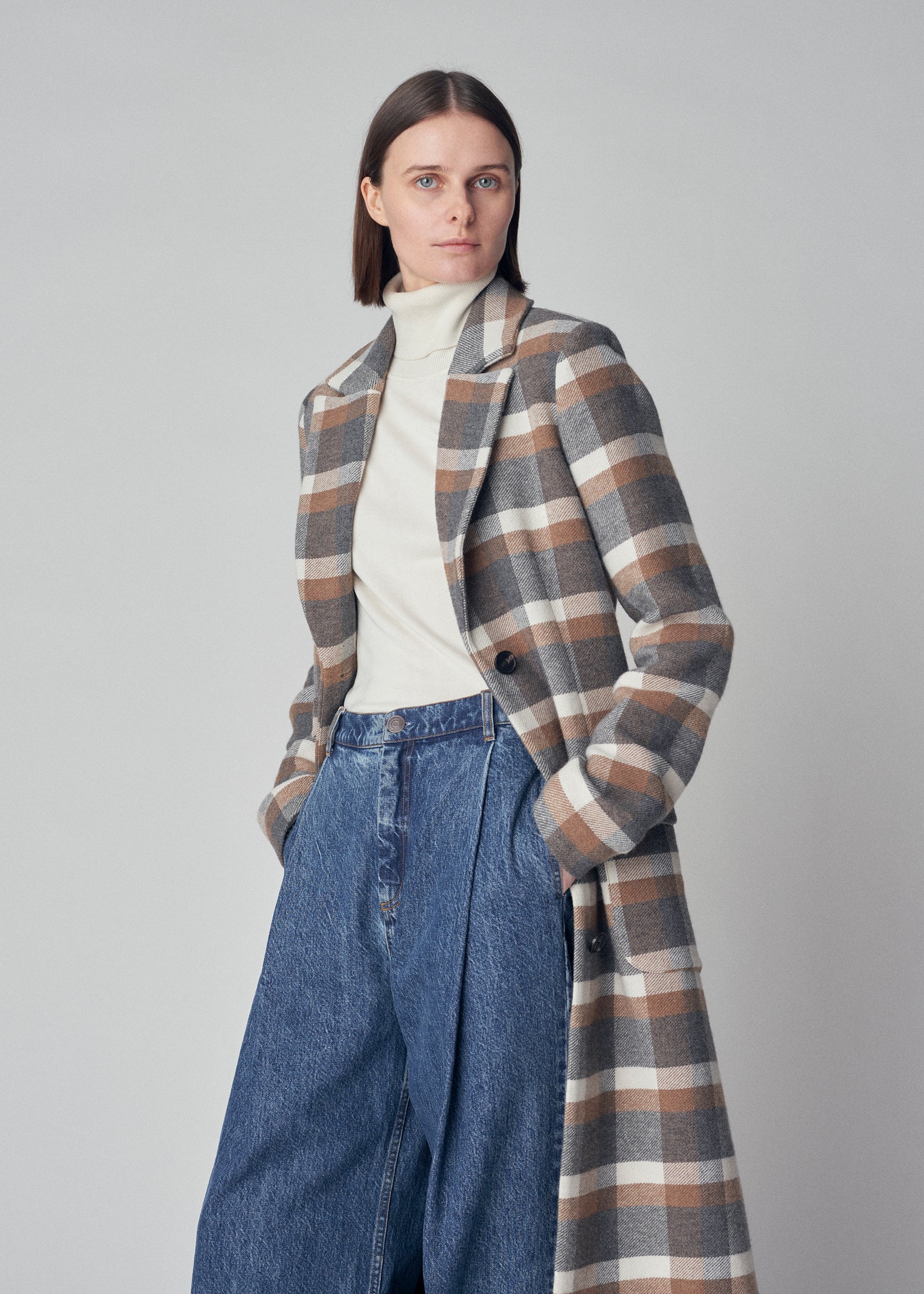 Long Plaid Coat in Cotton Wool Flannel - Plaid - CO Collections