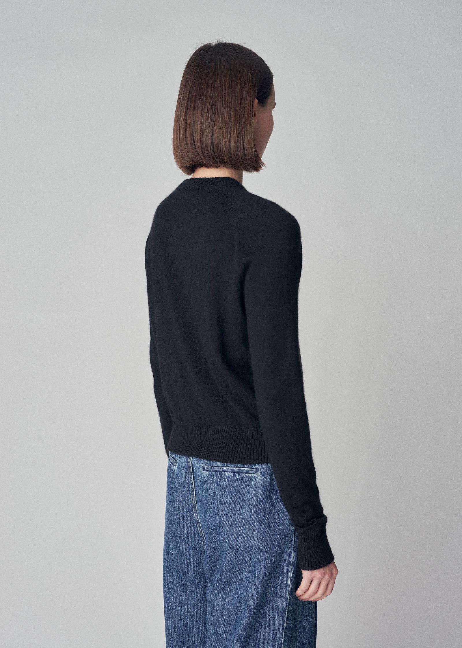 Waist Length Cardigan in Fine Cashmere  - Black - CO Collections