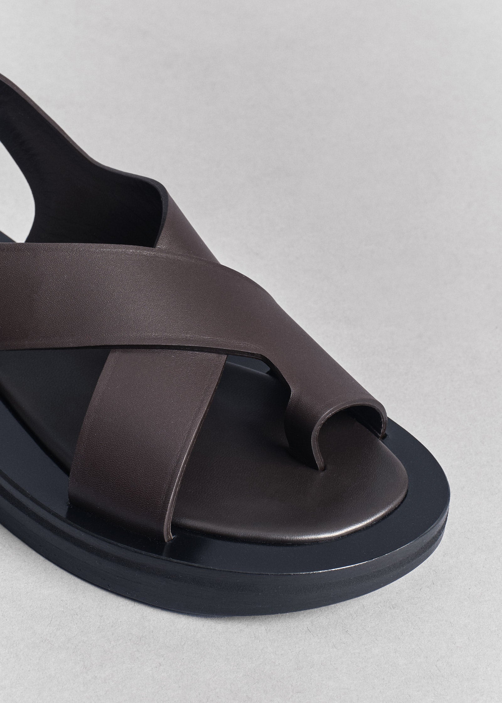 Leather Wrap Toe Sandal - Chestnut