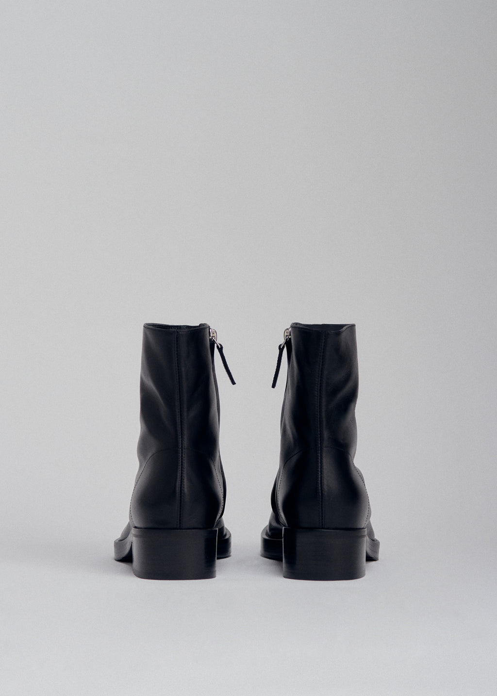 Tall Ankle Boot In Smooth Leather - Black - CO