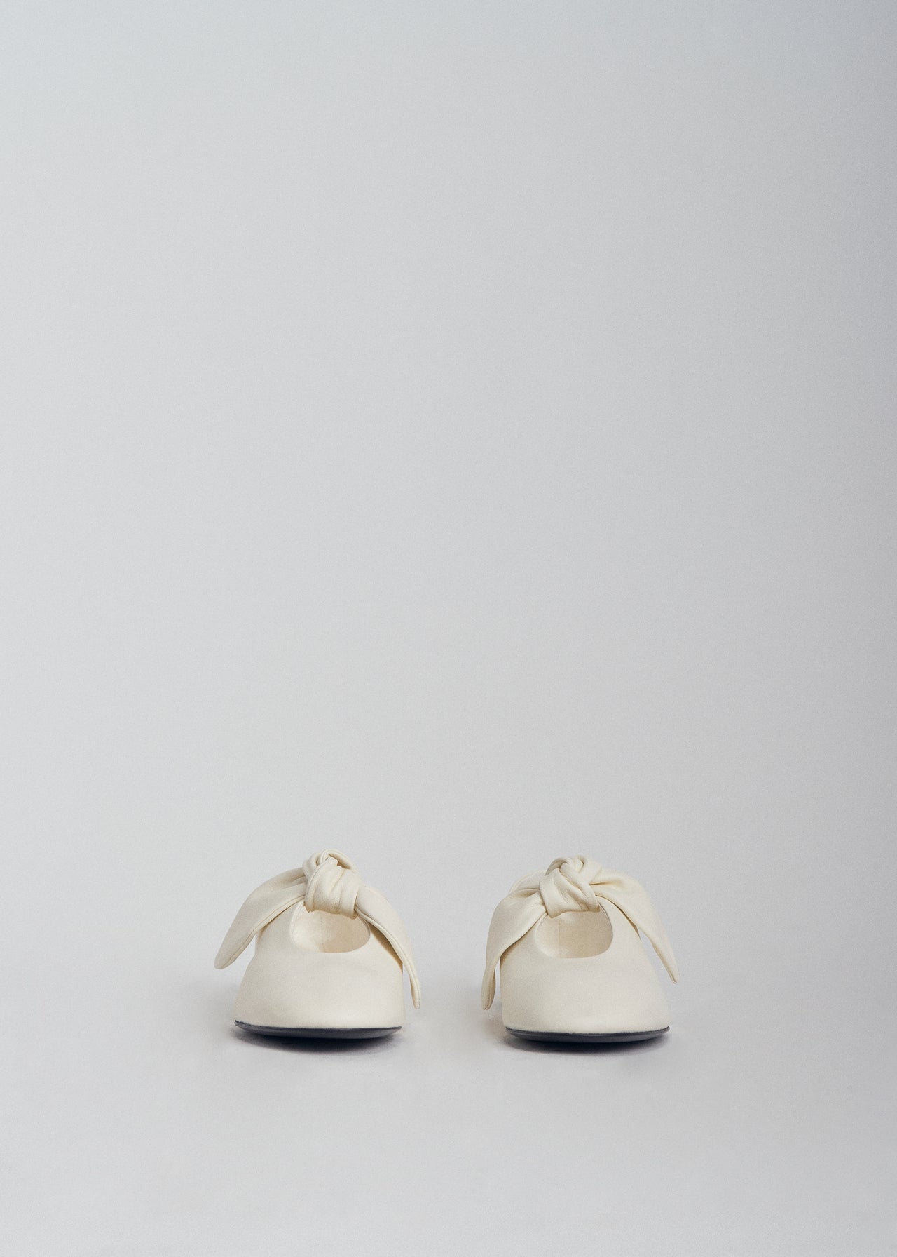 Bow Flat in Nappa Leather - Ivory - CO