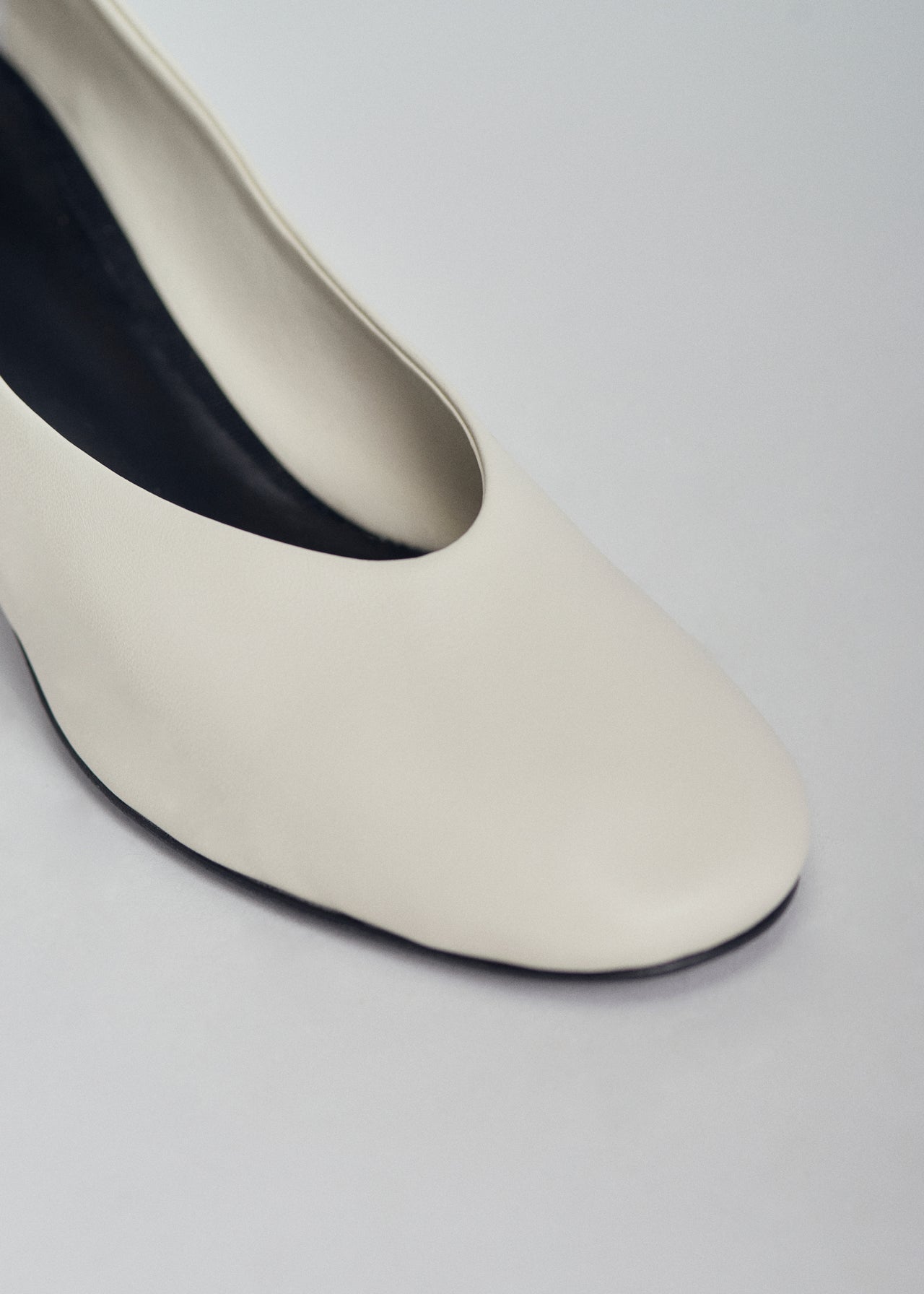 Pump Heel in Smooth Leather - Ivory - CO