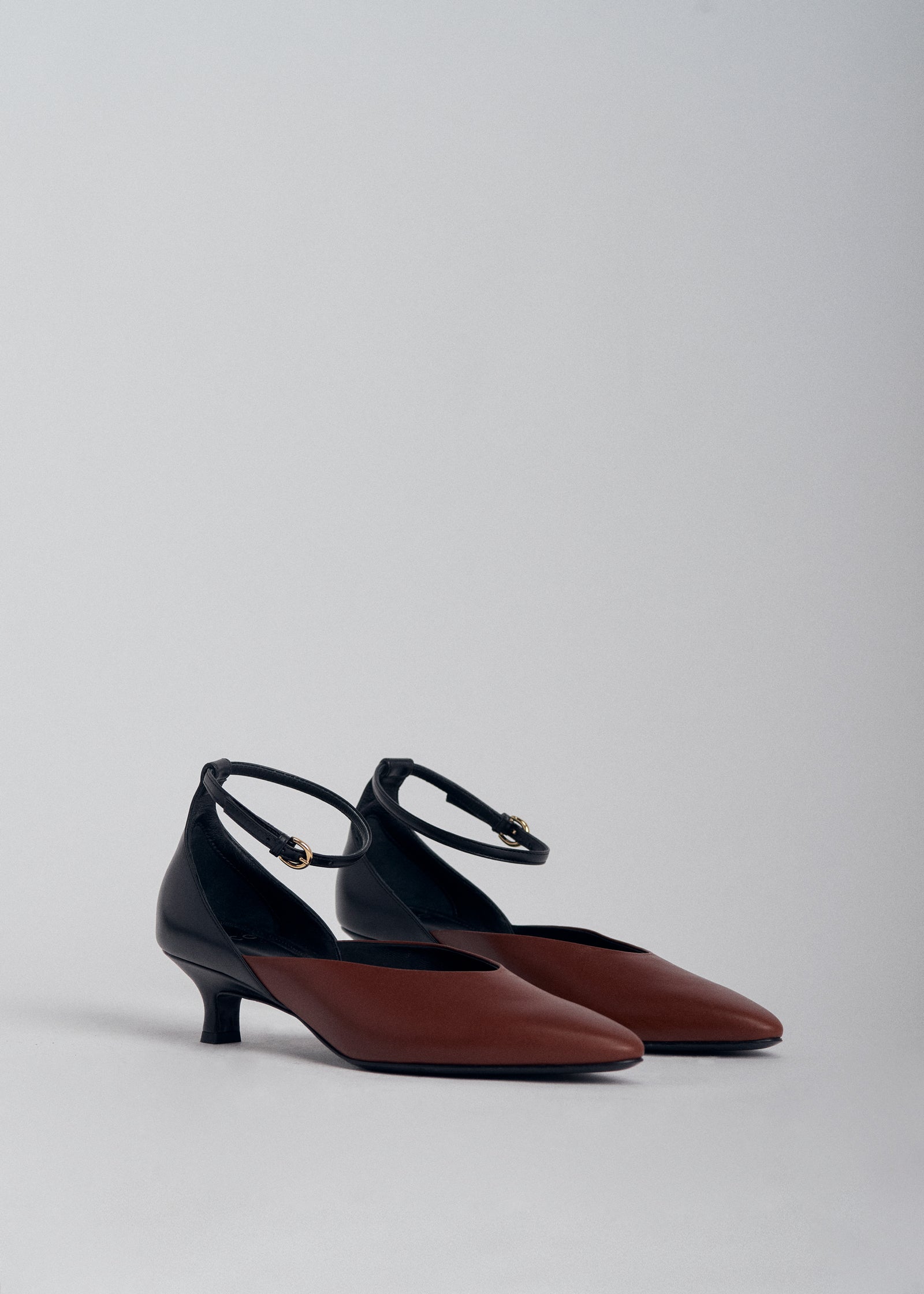 D'Orsay Kitten Heel in Leather -  Chestnut - CO Collections