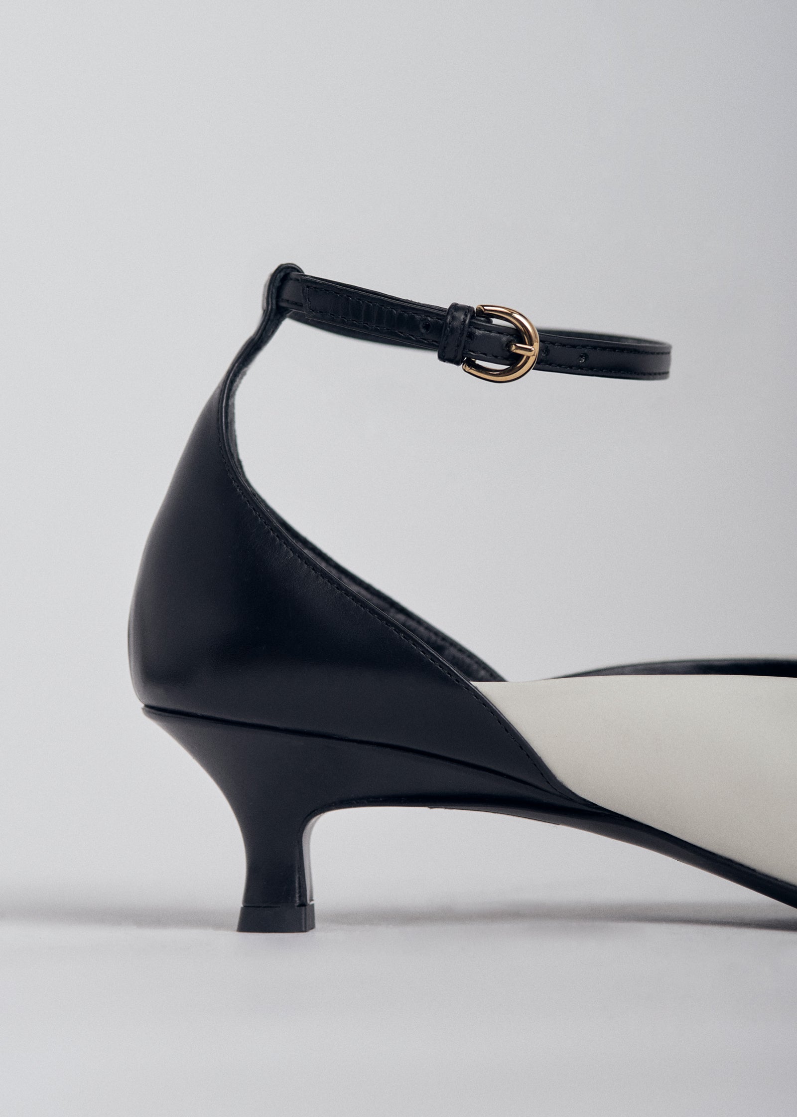 D'Orsay Kitten Heels in Leather -  Ivory - CO Collections