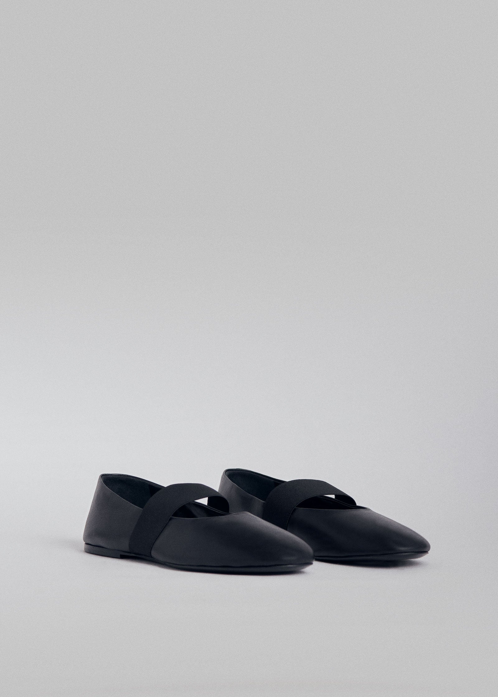 Slip On Ballerina in Chiffon Leather - Black - CO Collections