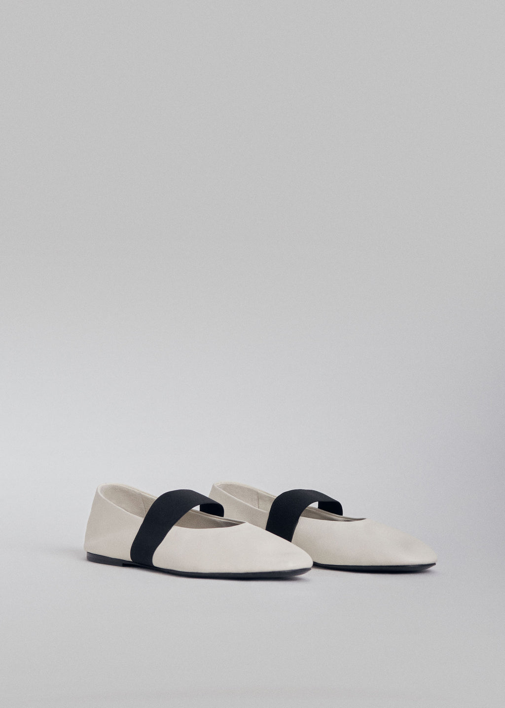 Slip on Ballerina in Chiffon Leather - Ivory - CO