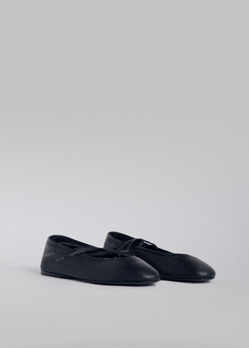 Lace Up Ballet Flat in Smooth Leather - Black - CO