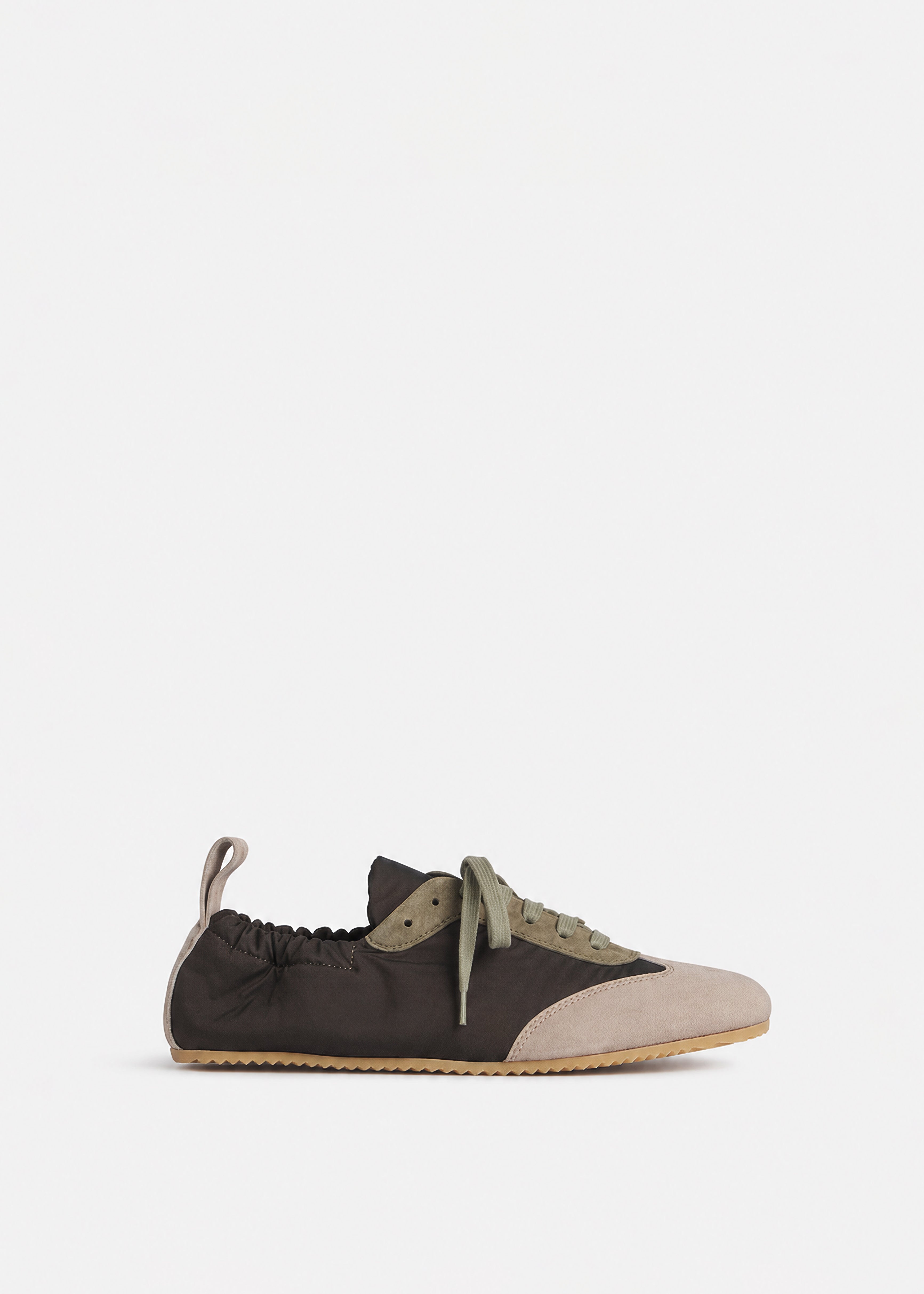 Slip On Elastic Sneaker - Chocolate