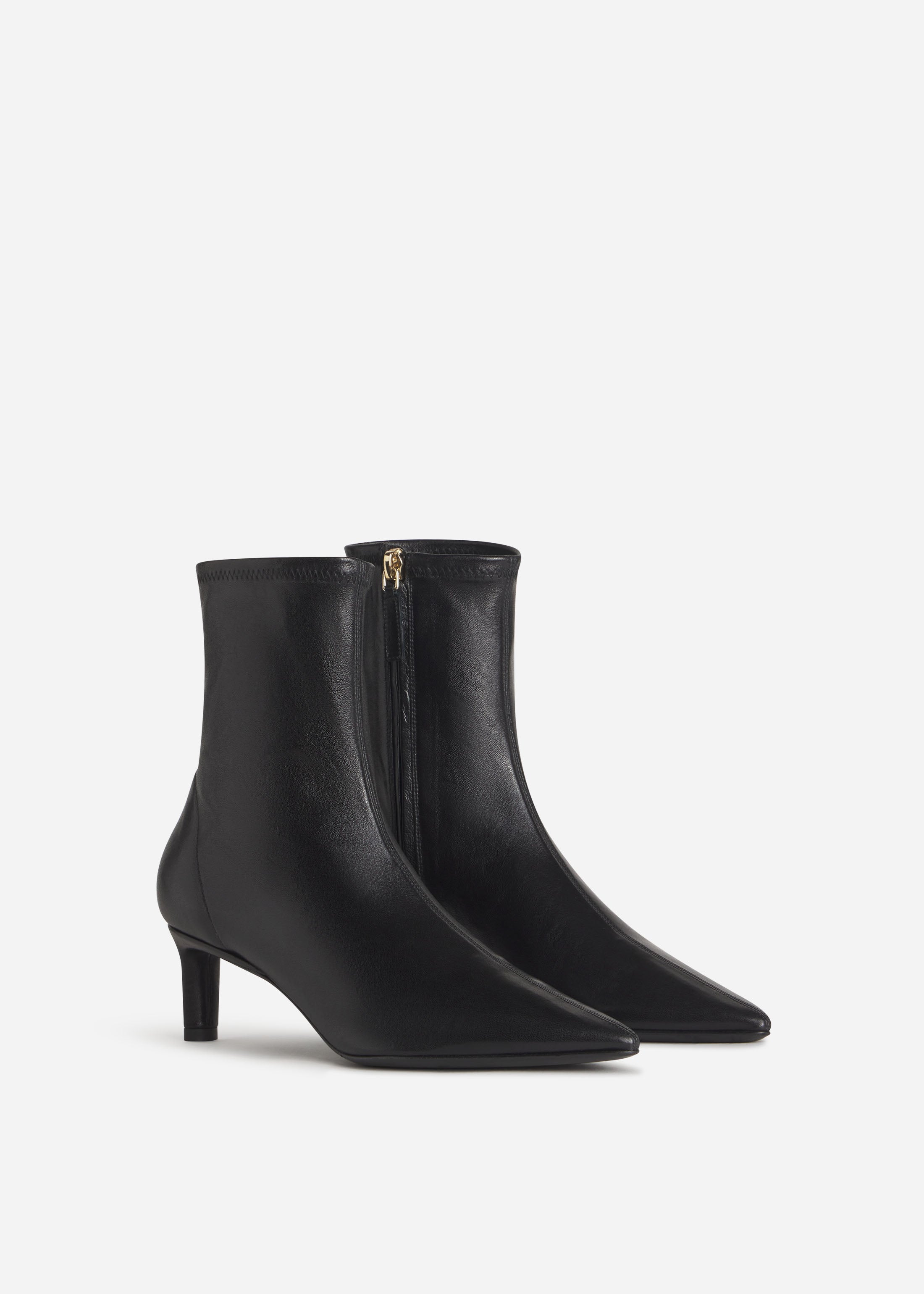 Pointed Heel Bootie in Stretch Leather- Black