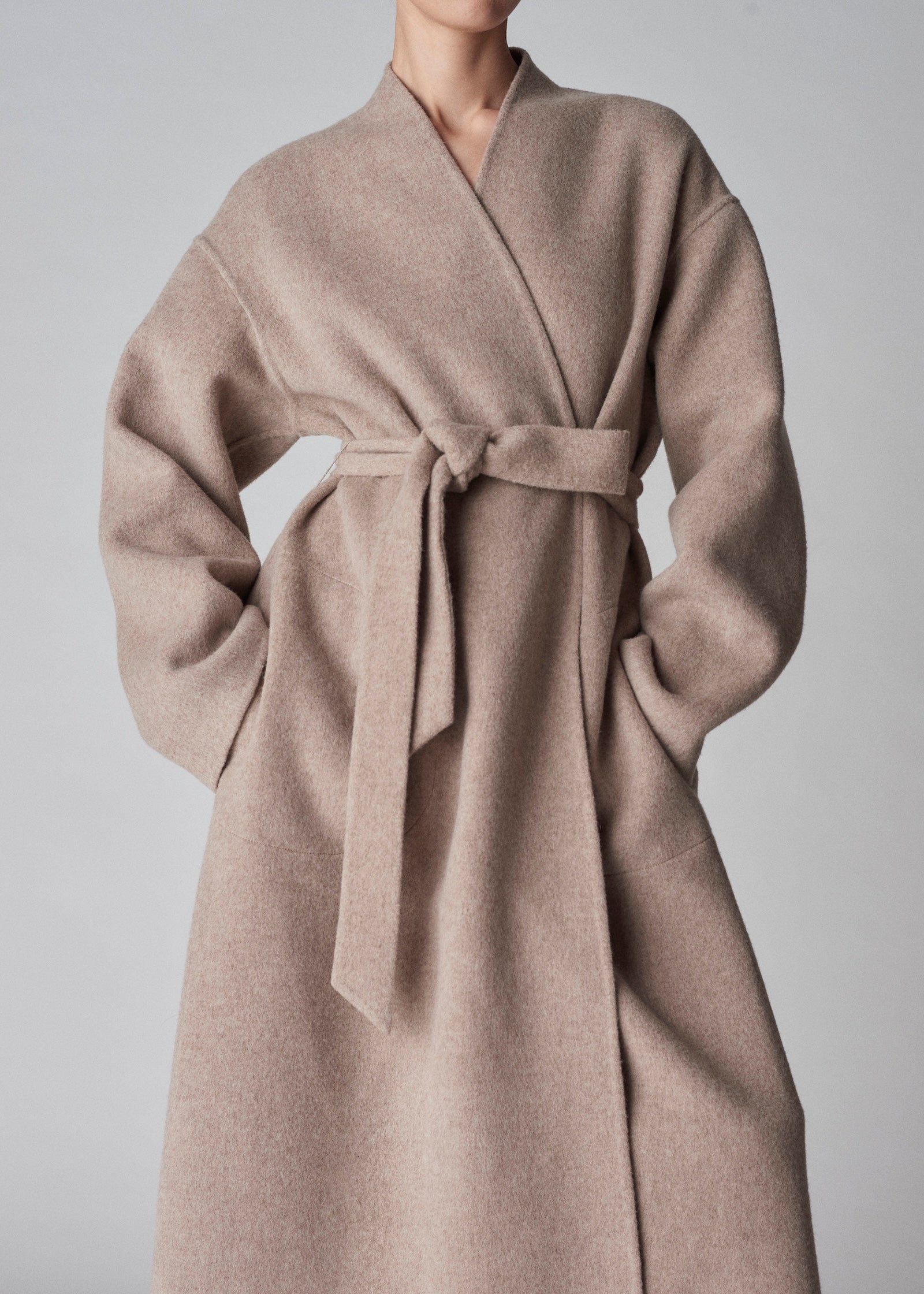 Wrap Coat in Double Faced Wool Cashmere - Taupe