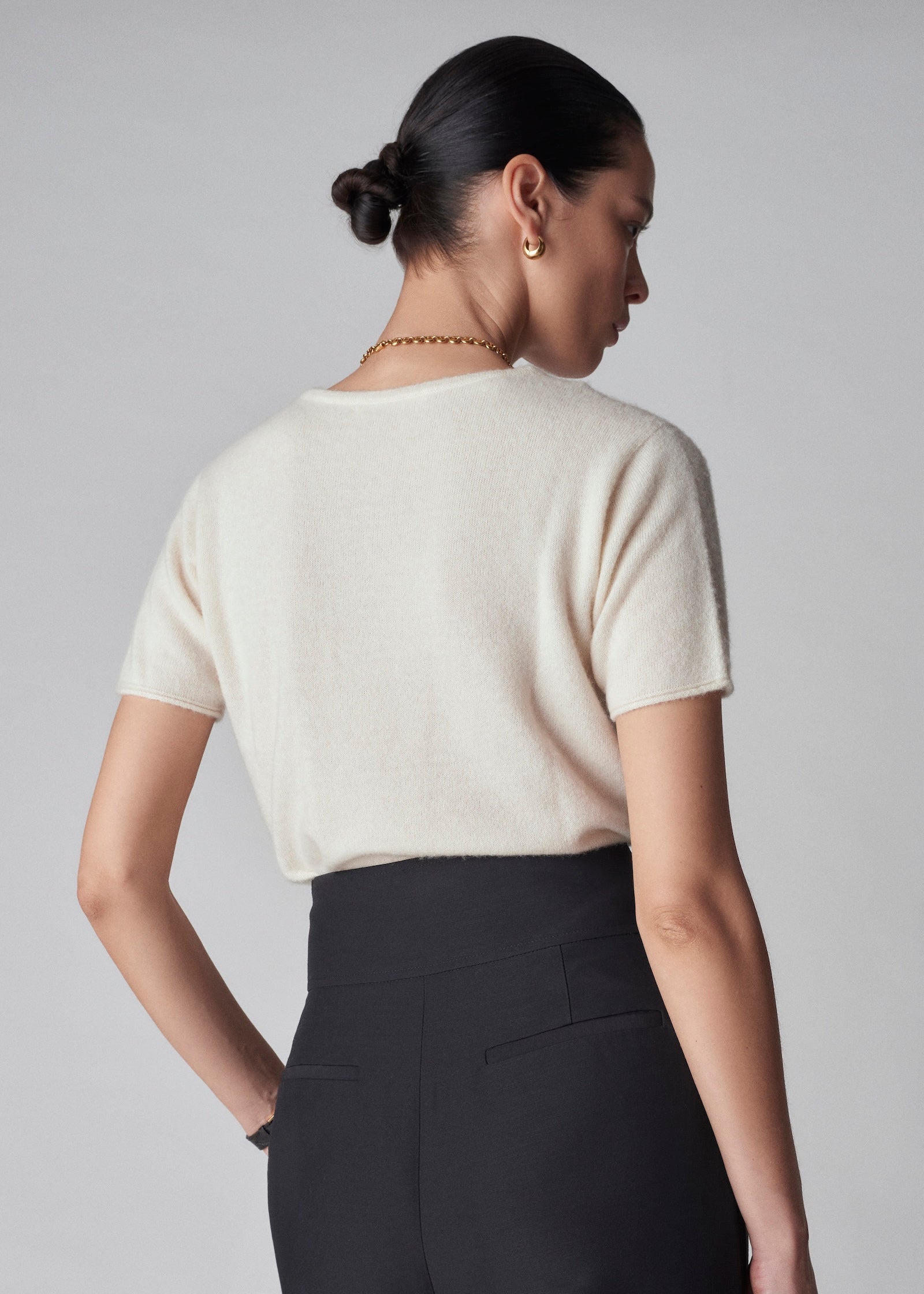 Short Sleeve Sweater Top in Cashmere Silk - Ivory