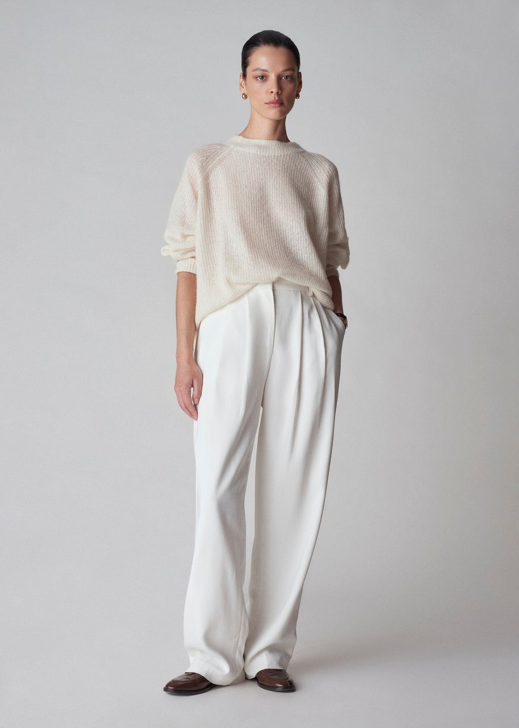 Loose Weave Raglan Crew in Cashmere Silk- Ivory - CO