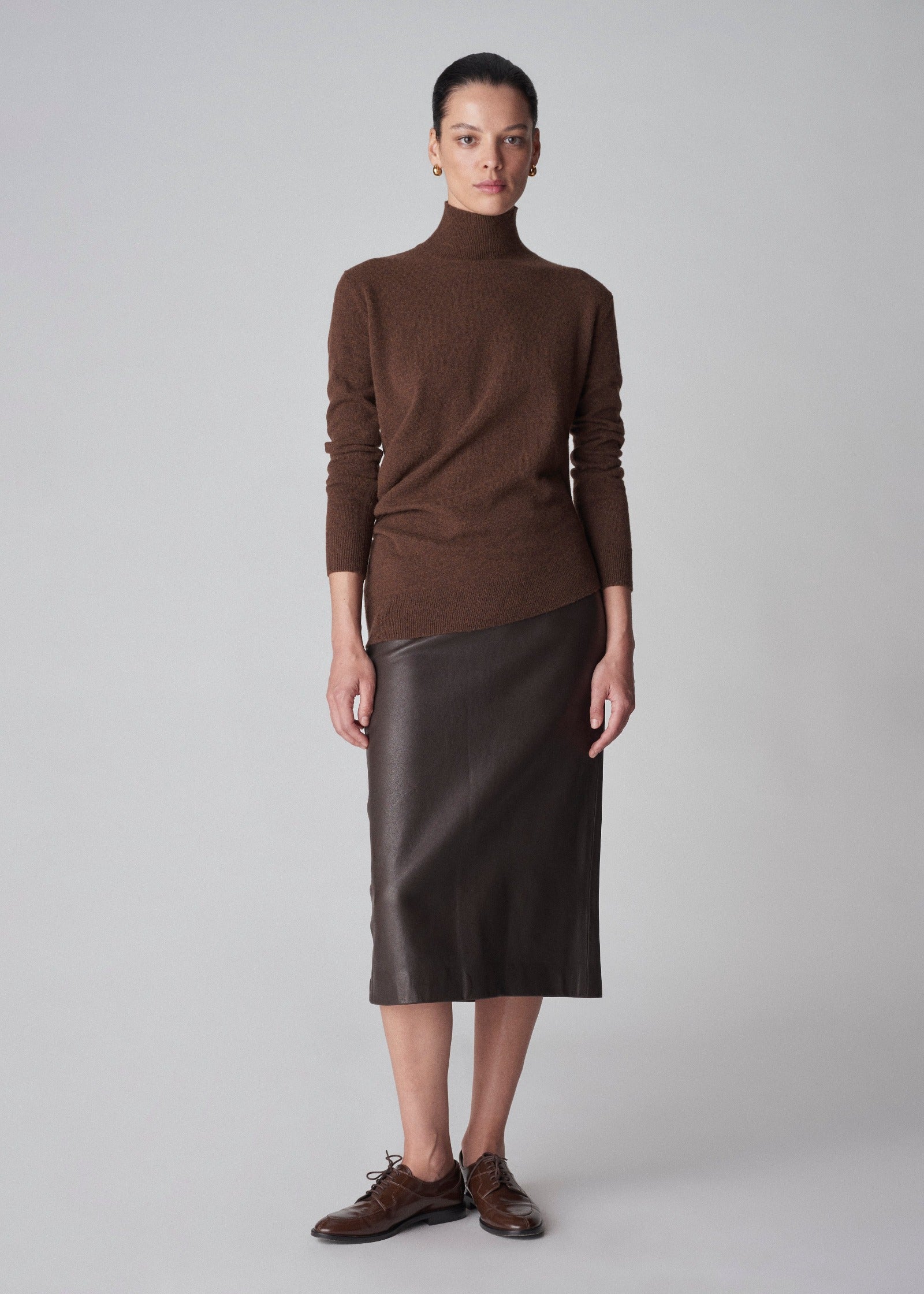 Draped Turtleneck Top in Cashmere - Brown