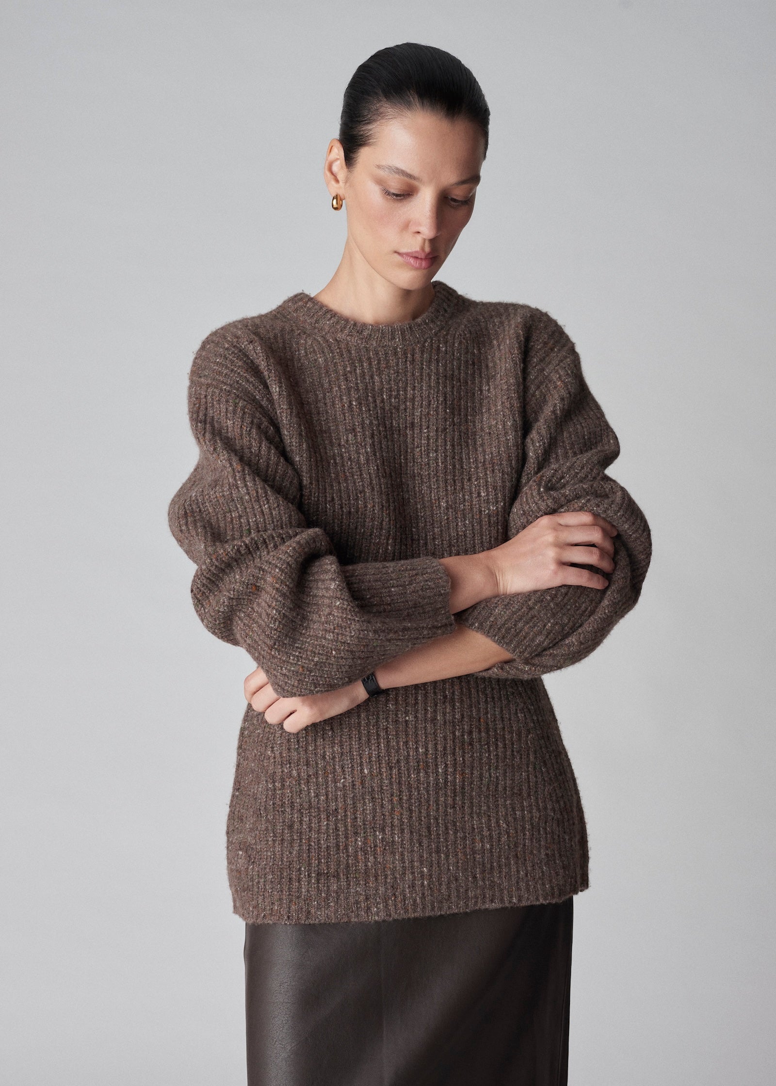 Hourglass Sweater in Tweed Knit - Brown Melange