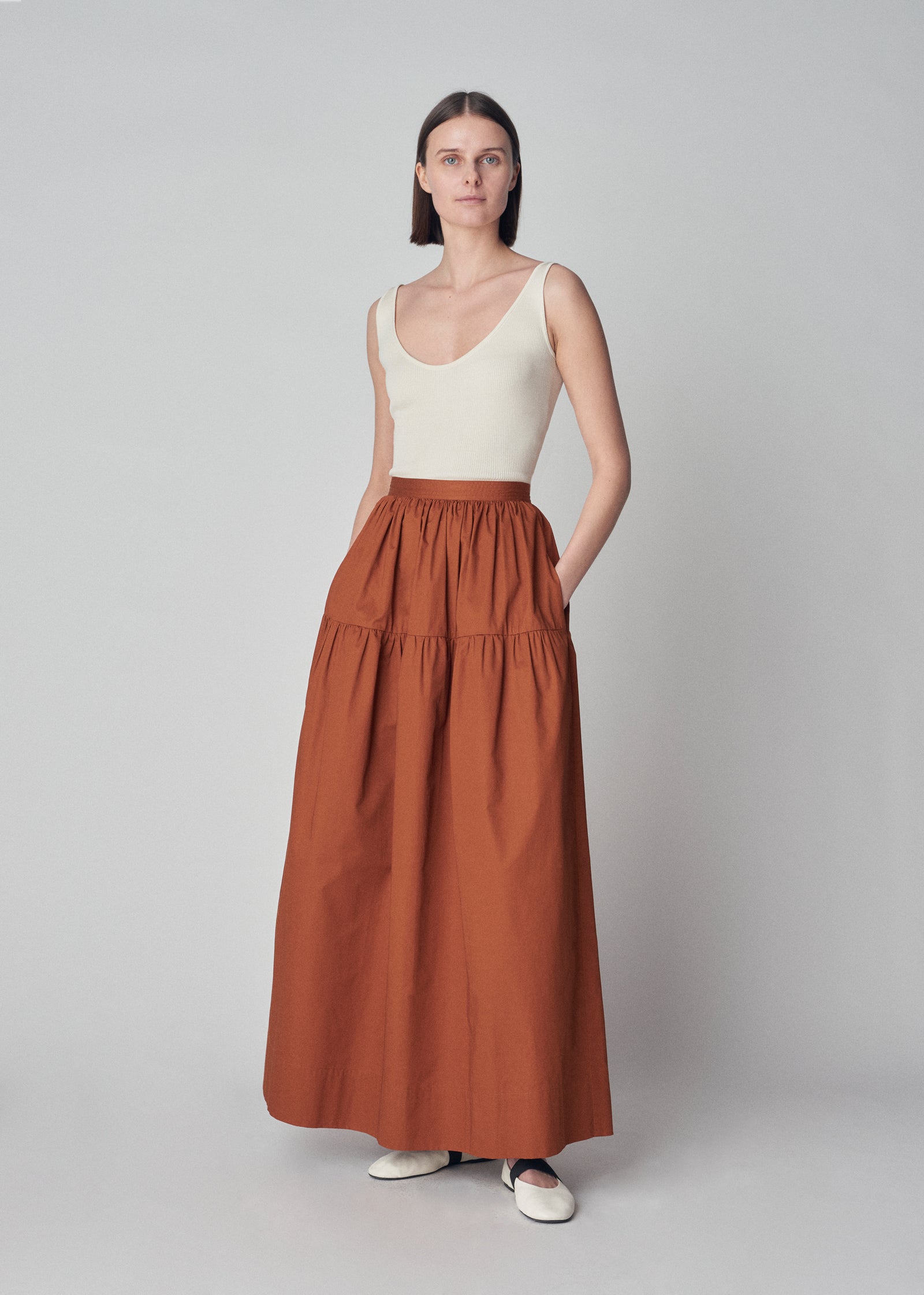 Tiered Midi Skirt Fitted Waist in Cotton Poplin  - Chestnut - CO Collections