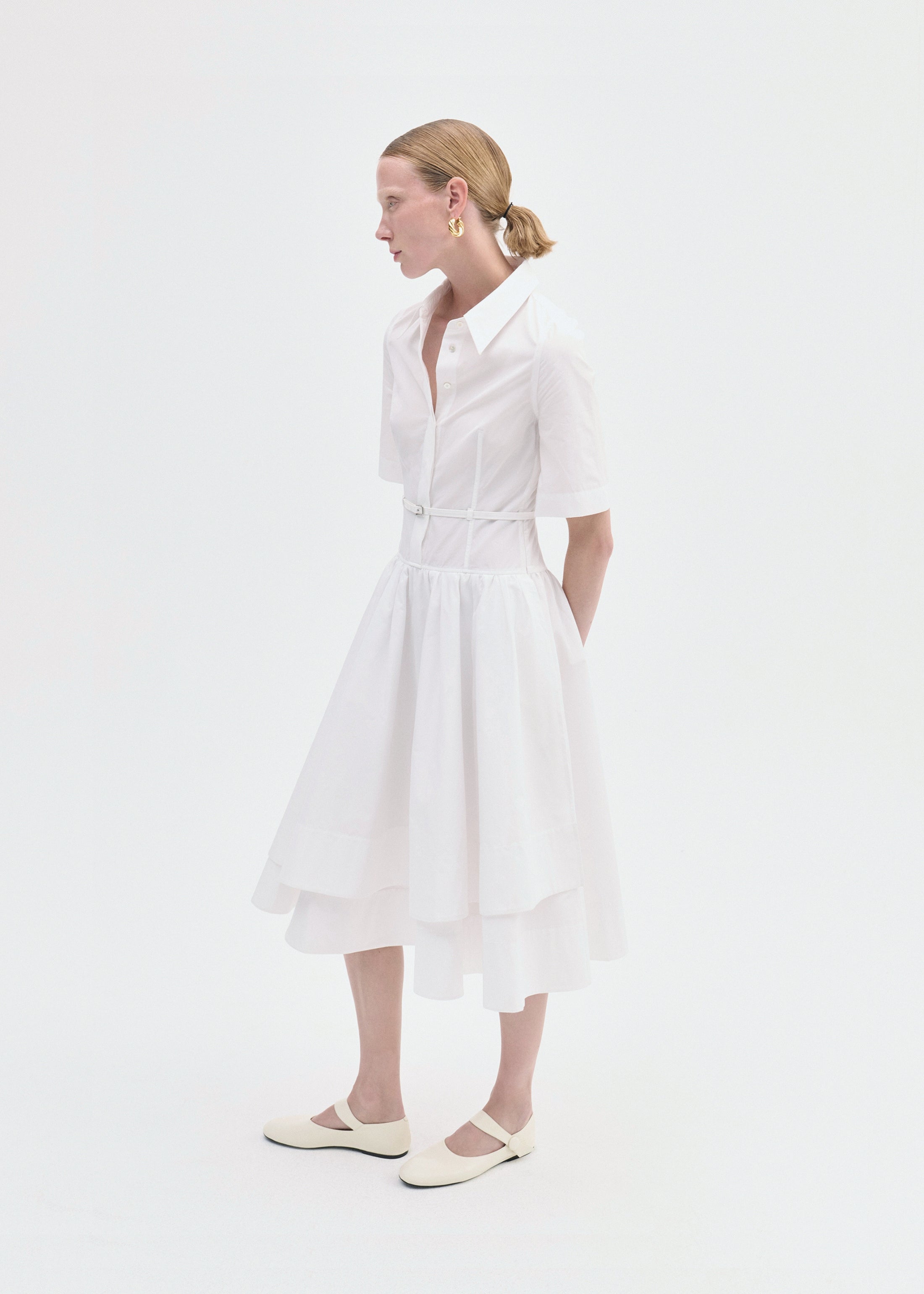 Short Sleeve Belted Dress in Cotton Poplin - White