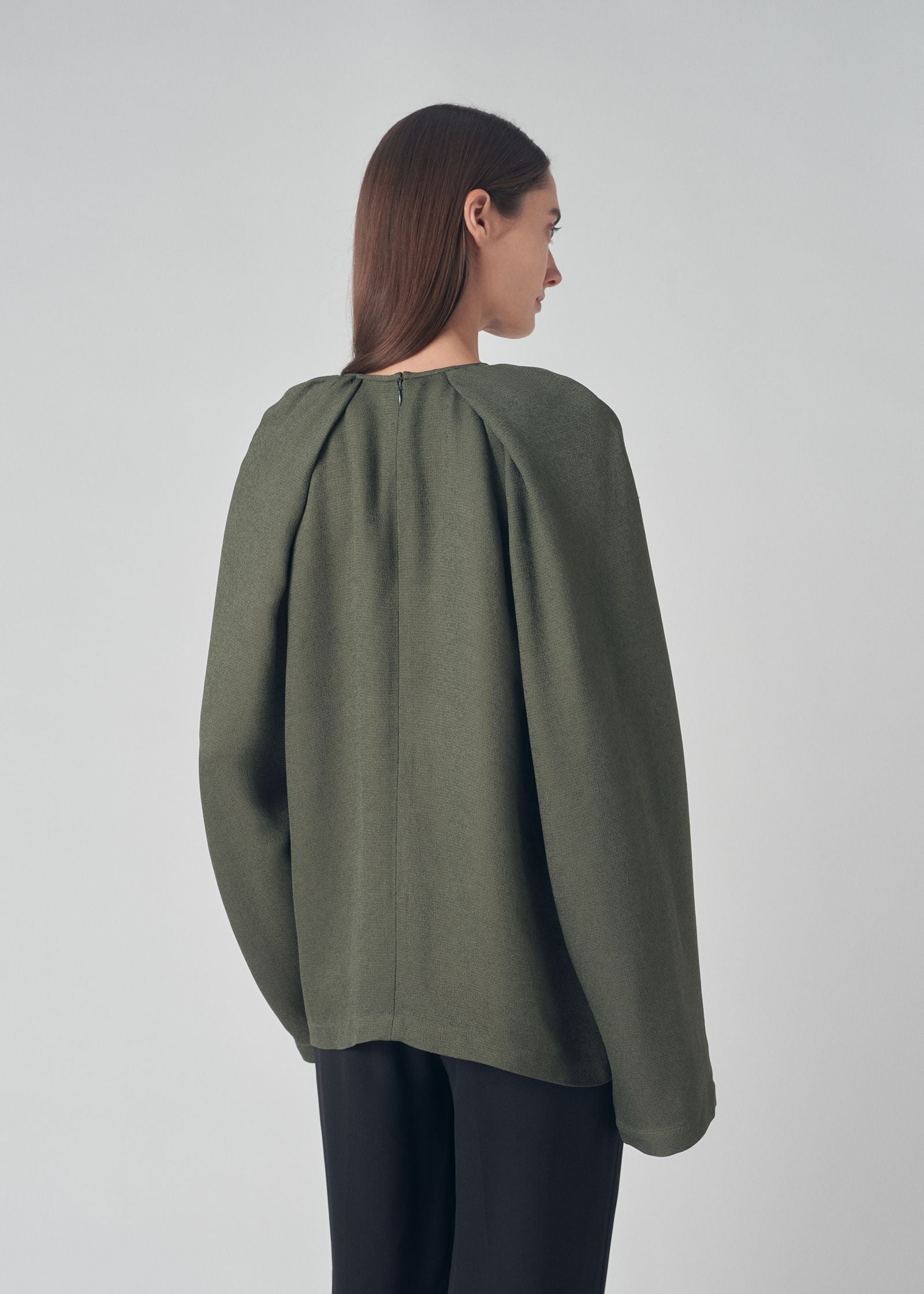 Raglan Blouse in Textured Crepe - Green - CO Collections